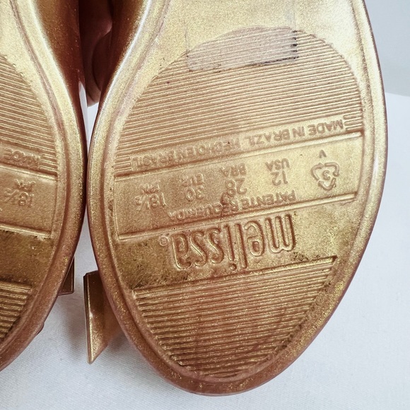 ⭐️HOST PICK⭐️ Mel Dreamed by Melissa Kids Space Love Pumps Rose Gold with Bow - Picture 12 of 12